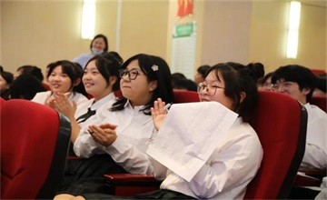 上海田家炳中学国际课程中心花式选修竞相上演图片