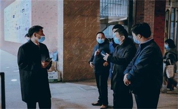 北京王府学校师生争分夺秒打好疫情防控攻坚战！图片