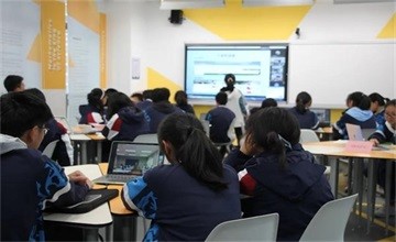 宁波效实中学国际中心与新加坡南洋女子中学开展“云交流·云互动”图片