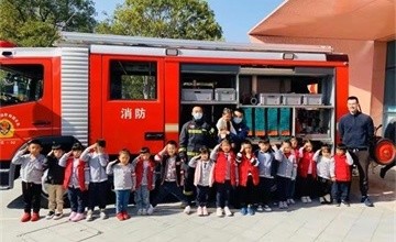 消防安全，牢记在心-消防员叔叔走进上海青浦区圣地雅歌幼儿园图片