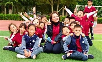 北京市中芯学校运动会丨秋季趣味，体育强国图片