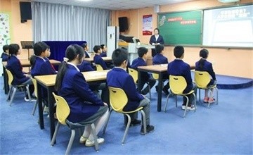 北京力迈中美国际学校12月法制月全校主题班会公开课图片