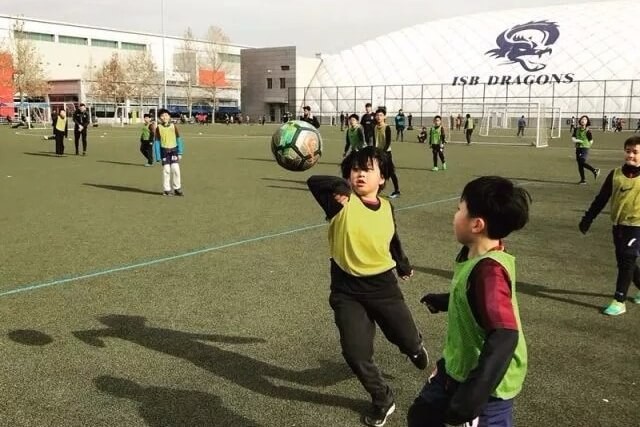 北京君诚国际双语学校足球小虎队首次比赛02