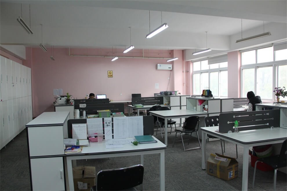 北京力迈中美国际学校教室办公室图片
