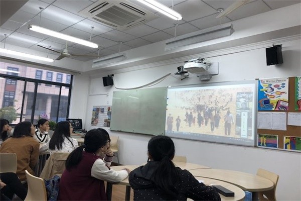 杭州外国语学校剑桥高中社团活动图片02