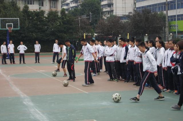 四川师范大学附属中学国际部体育节团体项目比赛图片04