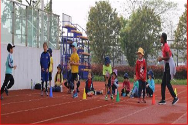 宁波国际学校体育活动图片01