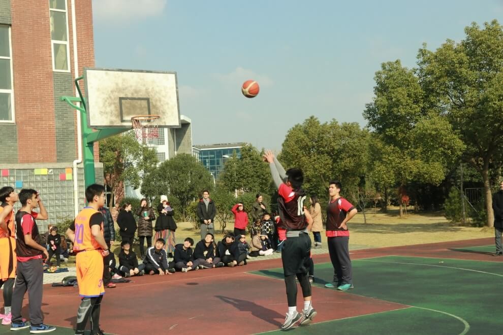 宁波至诚学校中美高中篮球赛图片01