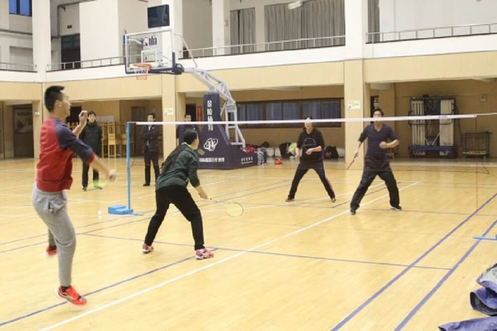 连云港外国语学校国际部羽毛球比赛活动02