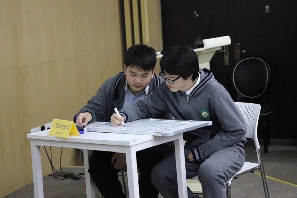 上海市燎原双语学校英文部高中Spelling Bee英文拼写大赛活动图集01