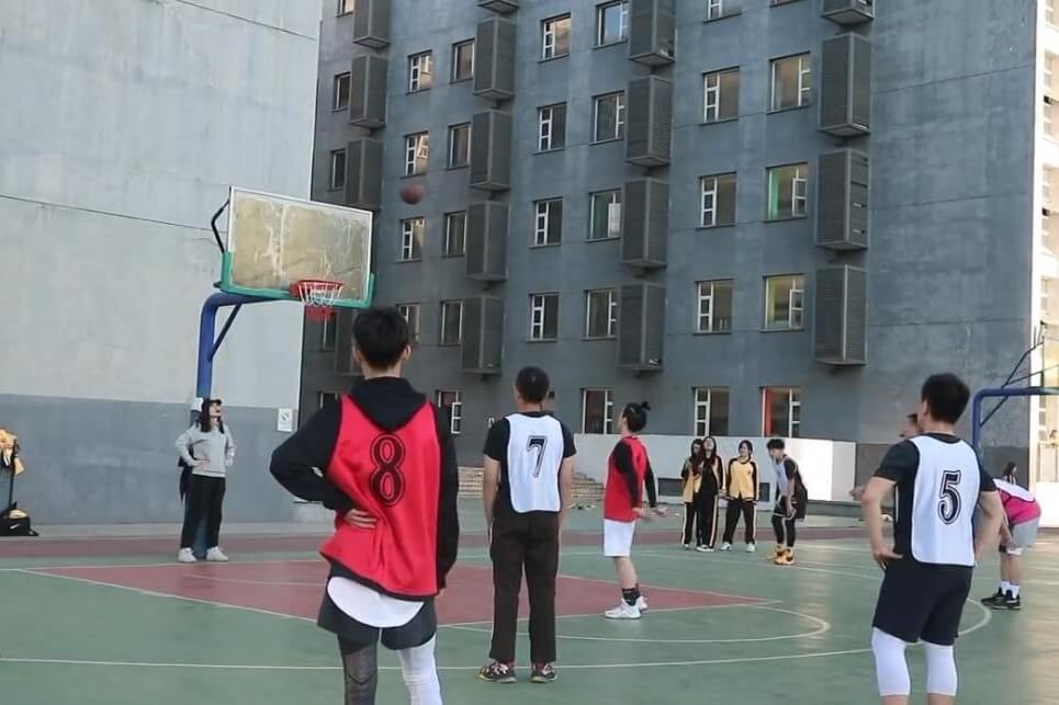 北京市第八中学怡海分校国际部篮球比赛图片05