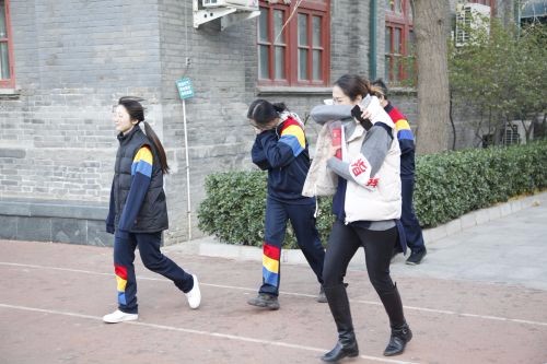 北京市第二十五中学国际部应急演习活动图片03