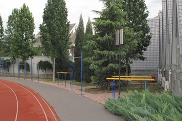 北京市师达中学体育设施图片07