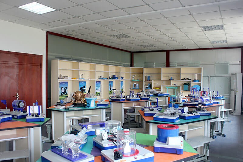 温州市第二十一中学国际部科学探究实验室图片