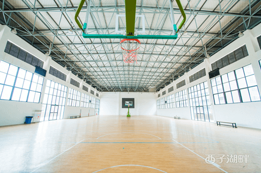 碧桂园十里银滩学校室内篮球场图片