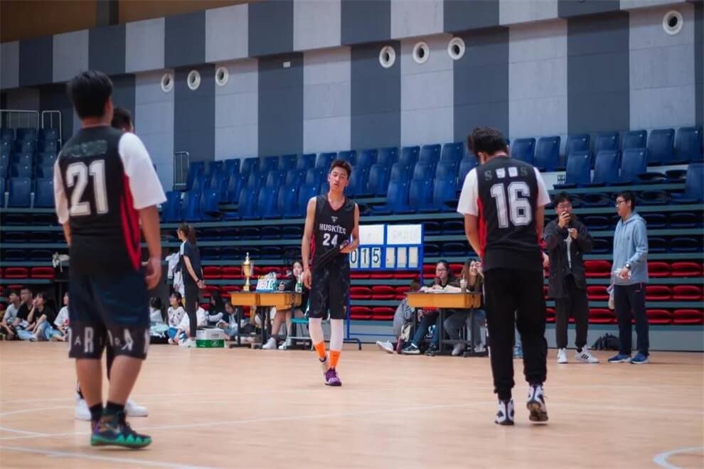 上海蒙特奥利弗学校篮球赛图片03