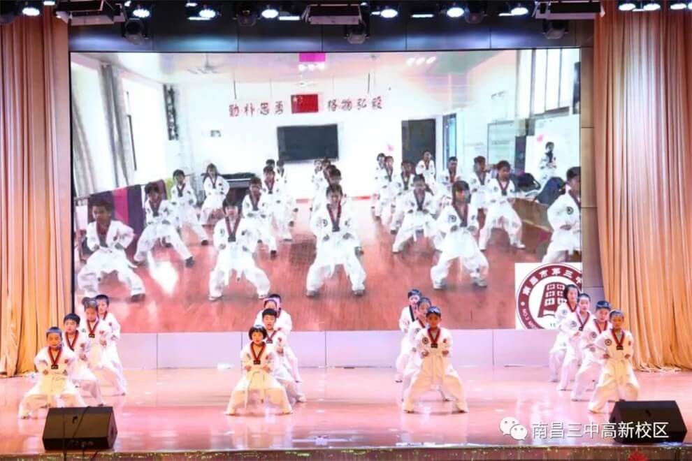 南昌市第三中学国际部跆拳道演出图集02