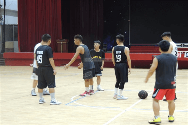 湖南长沙同升湖实验学校国际部篮球比赛图集02