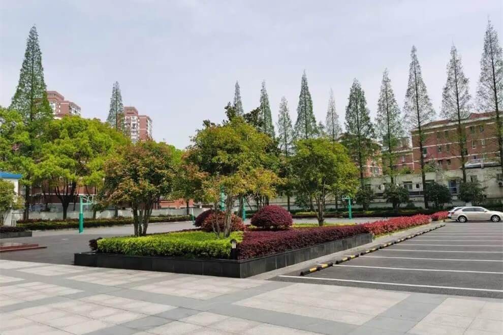 上海建平中学国际课程教学中心校园风景图片