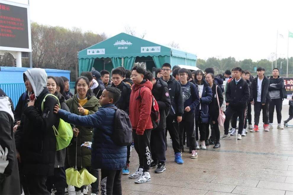 上海北美学校冬游活动图片01