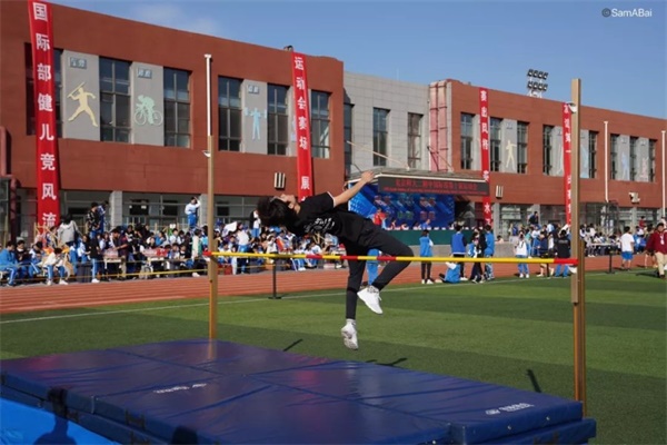 北京师范大学第二附属中学国际部运动会活动图片3