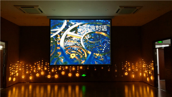 北京市第八中学国际部新歌会新闻图片1