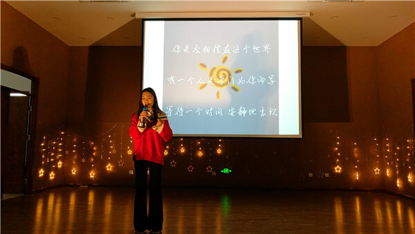北京市第八中学国际部新歌会新闻图片2