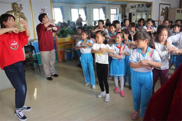 美国威力塔斯学校北京校区志愿服务图片2