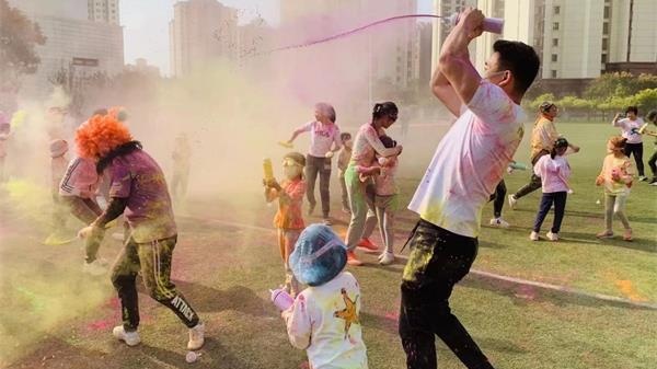 天津艾毅国际幼儿园一起Color！一起Run!活动图片1