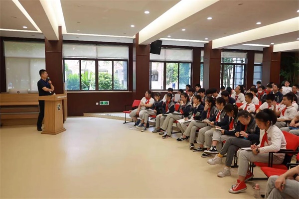 上海新纪元双语学校国学知识专家讲座