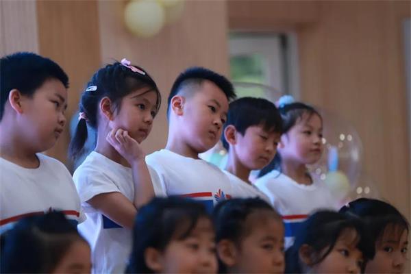 上海耀华国际幼儿园2020届大班毕业典礼图片2