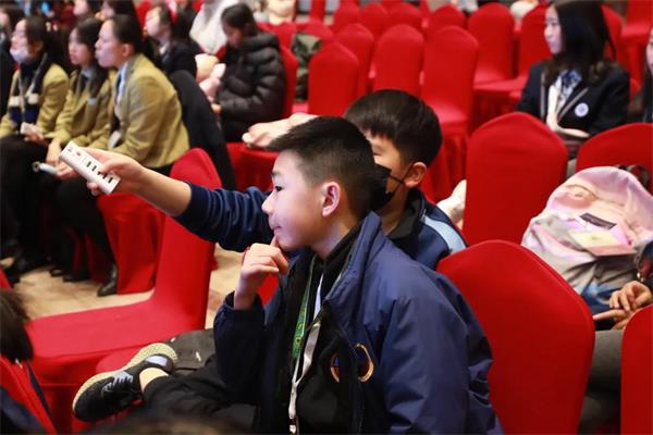 宁波华茂国际学校学子参加世界学者杯竞赛图片8