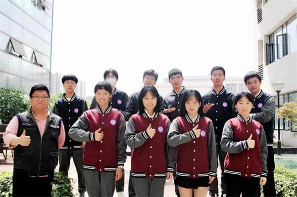 南京雨花台中学国际高中学生分享图片3