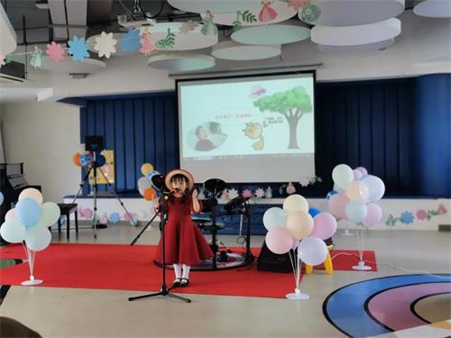上海常青藤学校第一届小青蛙故事演讲活动图片5