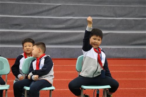 金华海亮外国语学校小学部第一届趣味运动会图片1