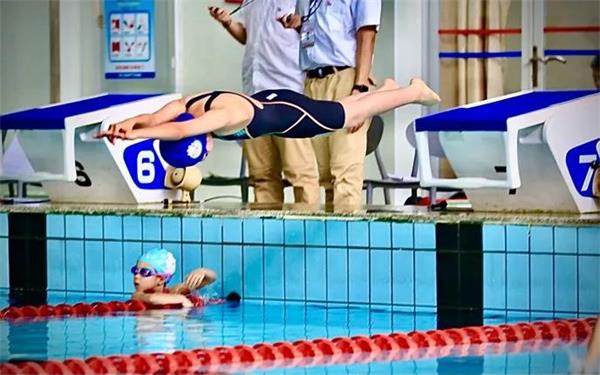 博实乐广东碧桂园学校学生参加春季游泳锦标赛获佳绩图片3