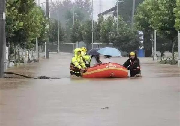 河南水灾救援图片