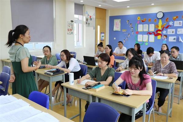 上海闵行区协和双语教科学校教师培训图片2