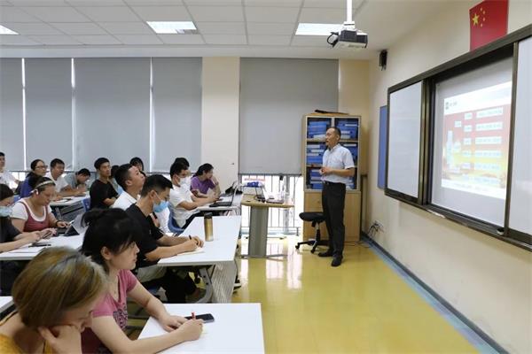 上海闵行区协和双语教科学校教师培训图片6