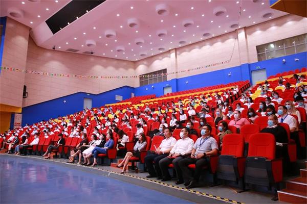 合肥高新中加学校2021-22学年第一学期全体教职工大会图片1
