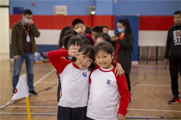 上海美高双语学校趣味运动日图片3