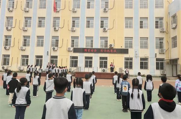 北京市朝阳区芳草地国际学校安全教育日活动图片8